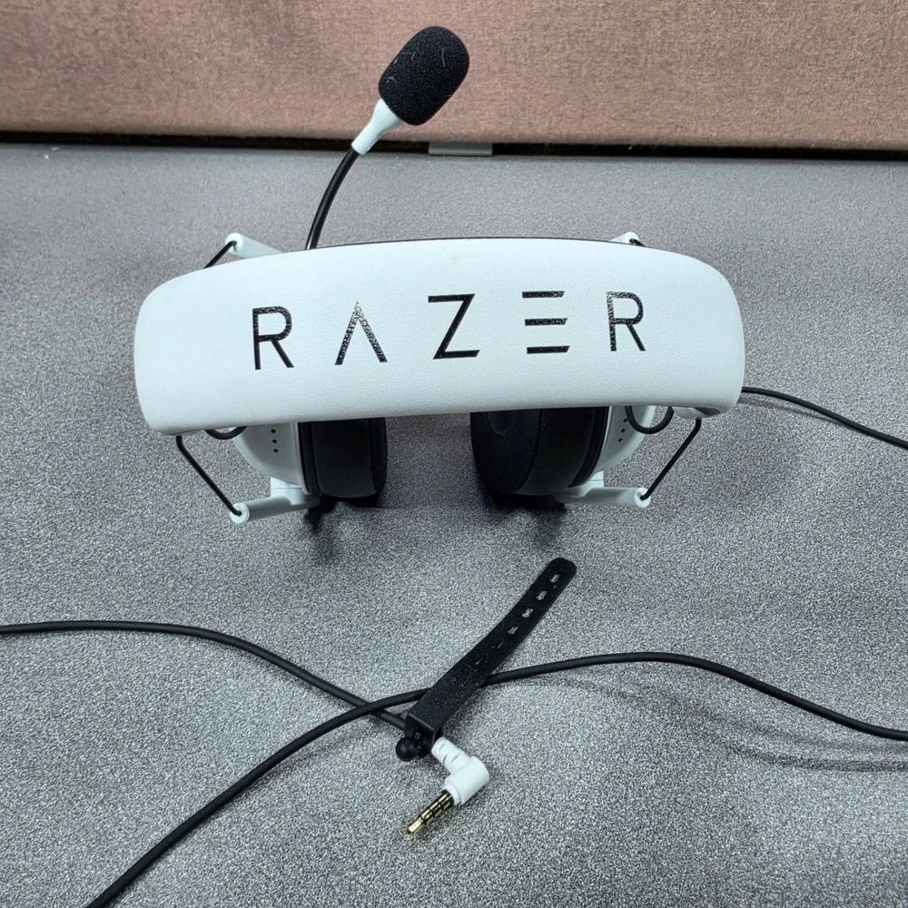 Razer BlackShark V2 X Headset White Excellent Wired 7.1 Surround Sound